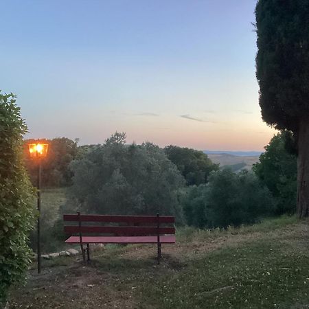 Torre A Castello La Casa D'Ambraヴィラ エクステリア 写真