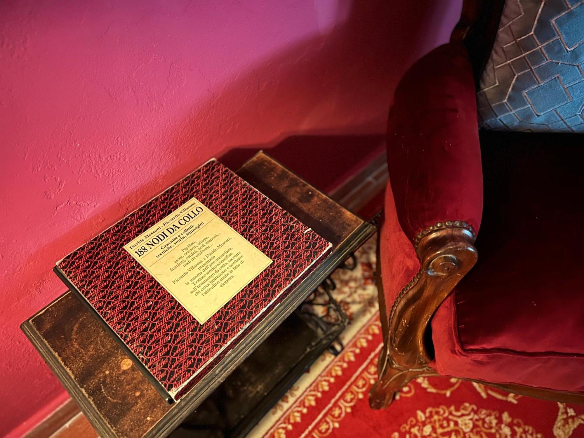 Torre A Castello La Casa D'Ambraヴィラ エクステリア 写真
