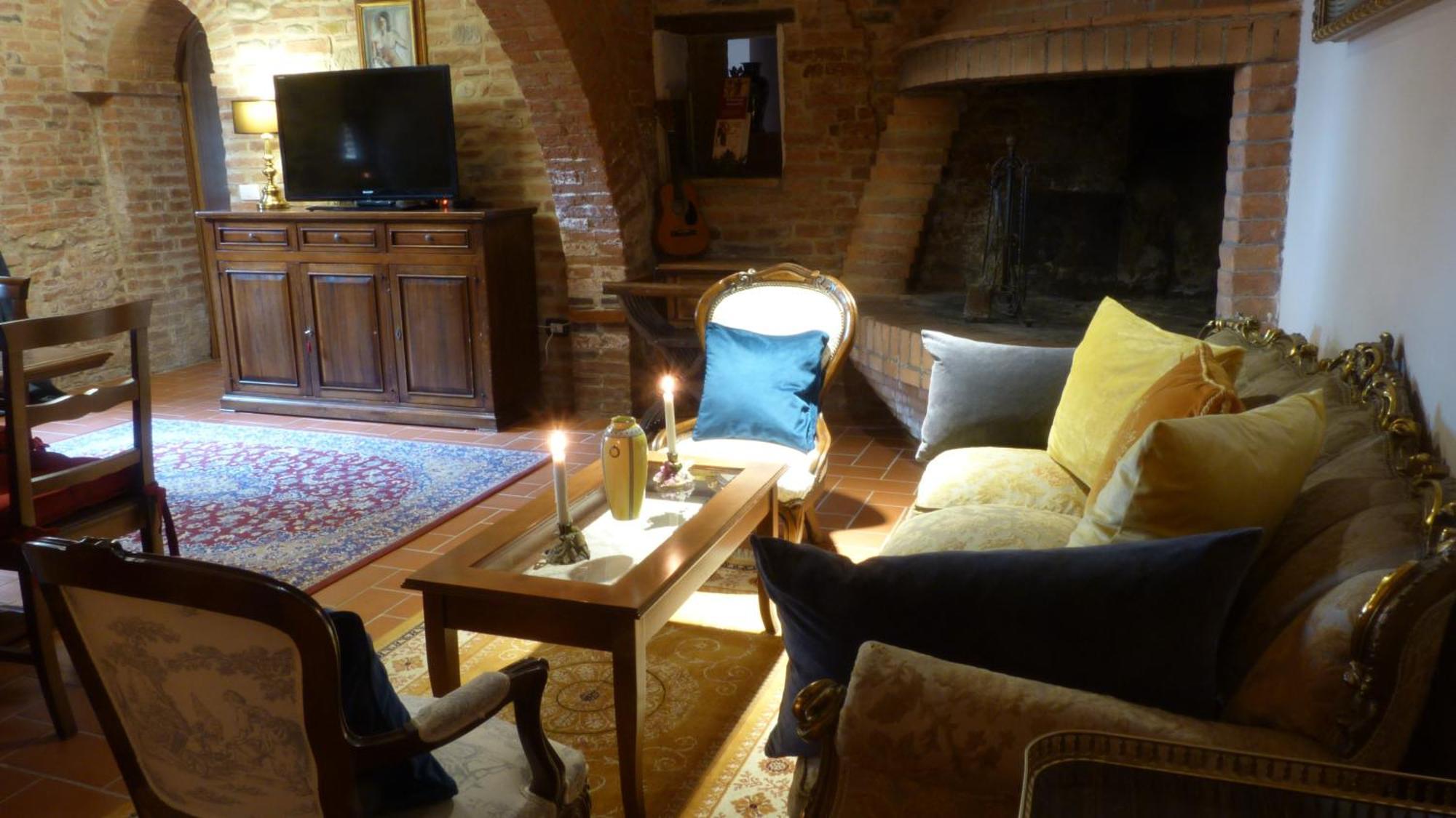 Torre A Castello La Casa D'Ambraヴィラ エクステリア 写真